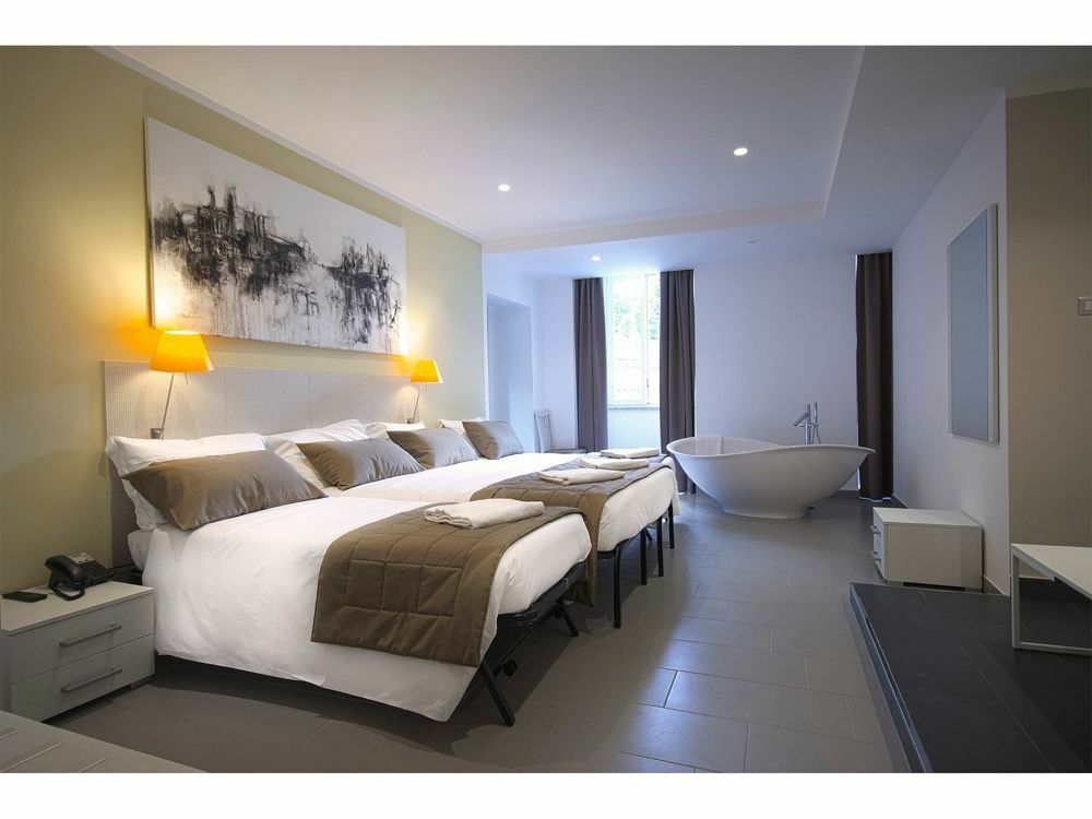 Trevi Palace Hotel Róma Kültér fotó